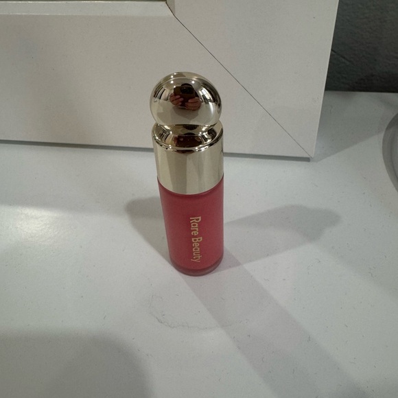 Rare Beauty Liquid Blush in Pink with Gold Cap - Picture 4 of 4